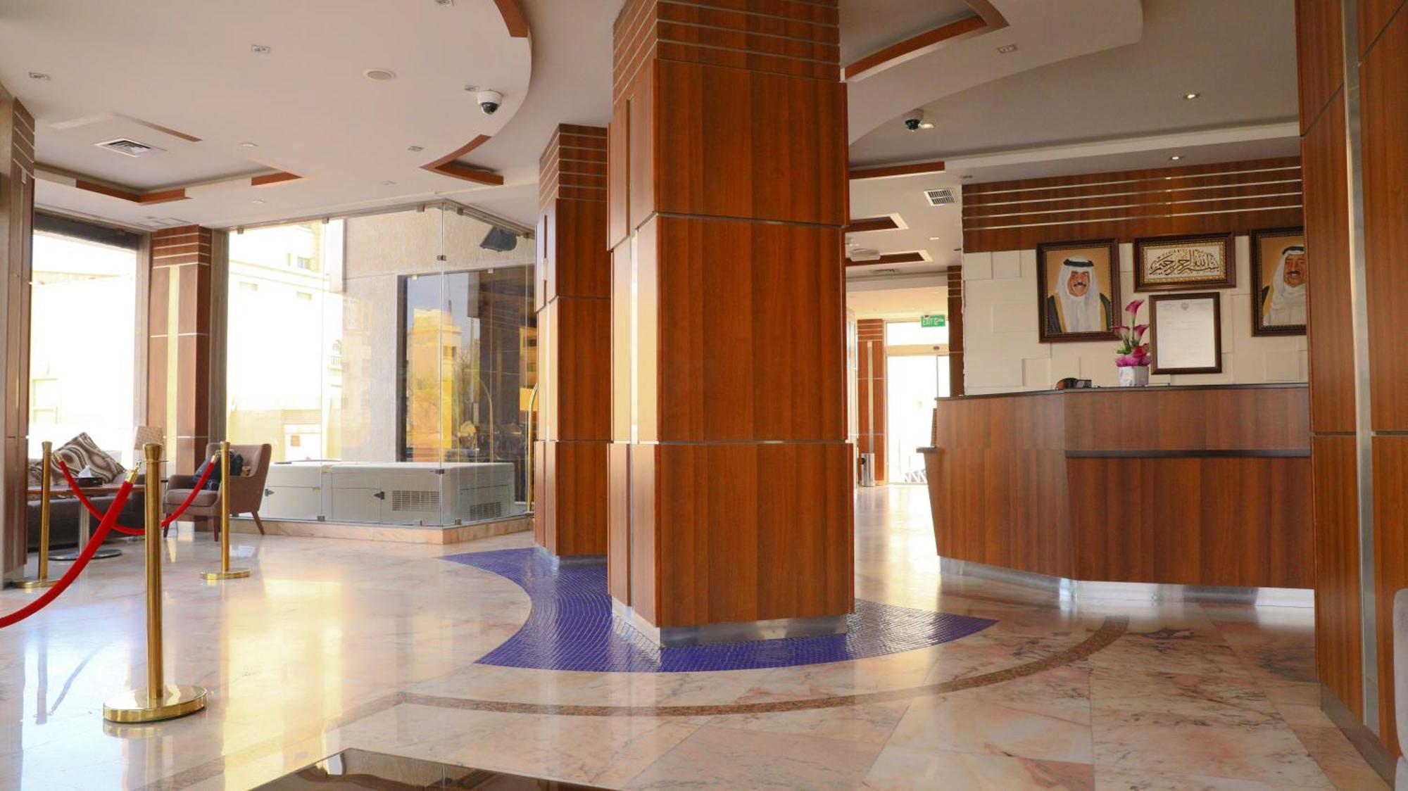 Laguna Hotel Suites Kuwait City Exteriör bild