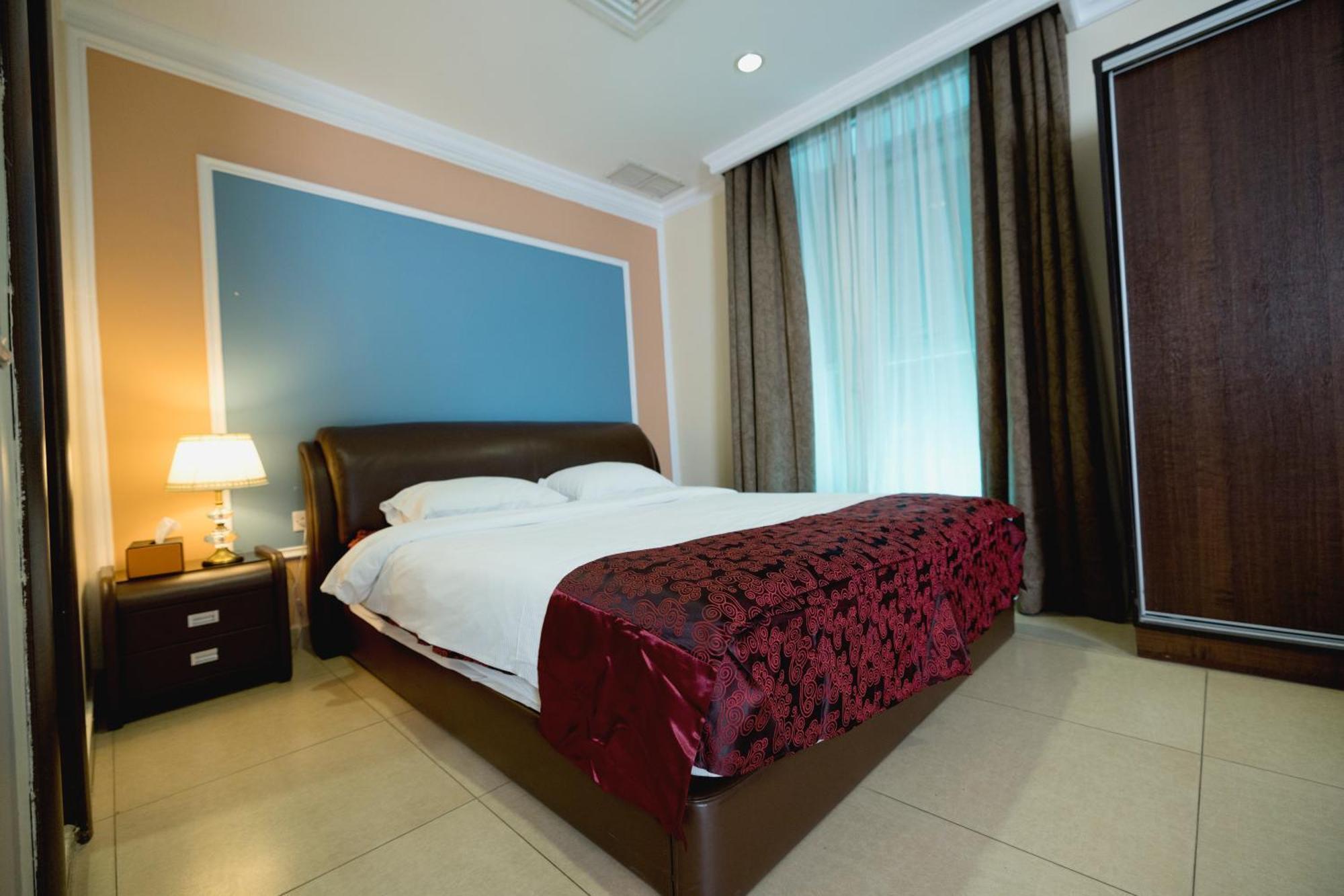 Laguna Hotel Suites Kuwait City Exteriör bild