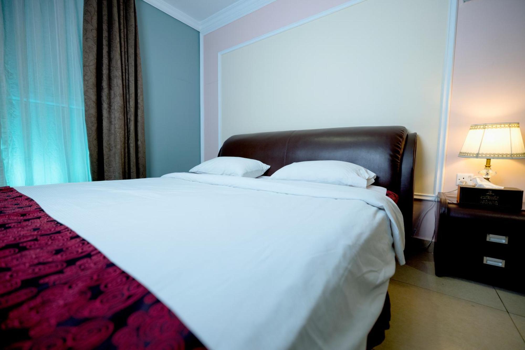 Laguna Hotel Suites Kuwait City Exteriör bild