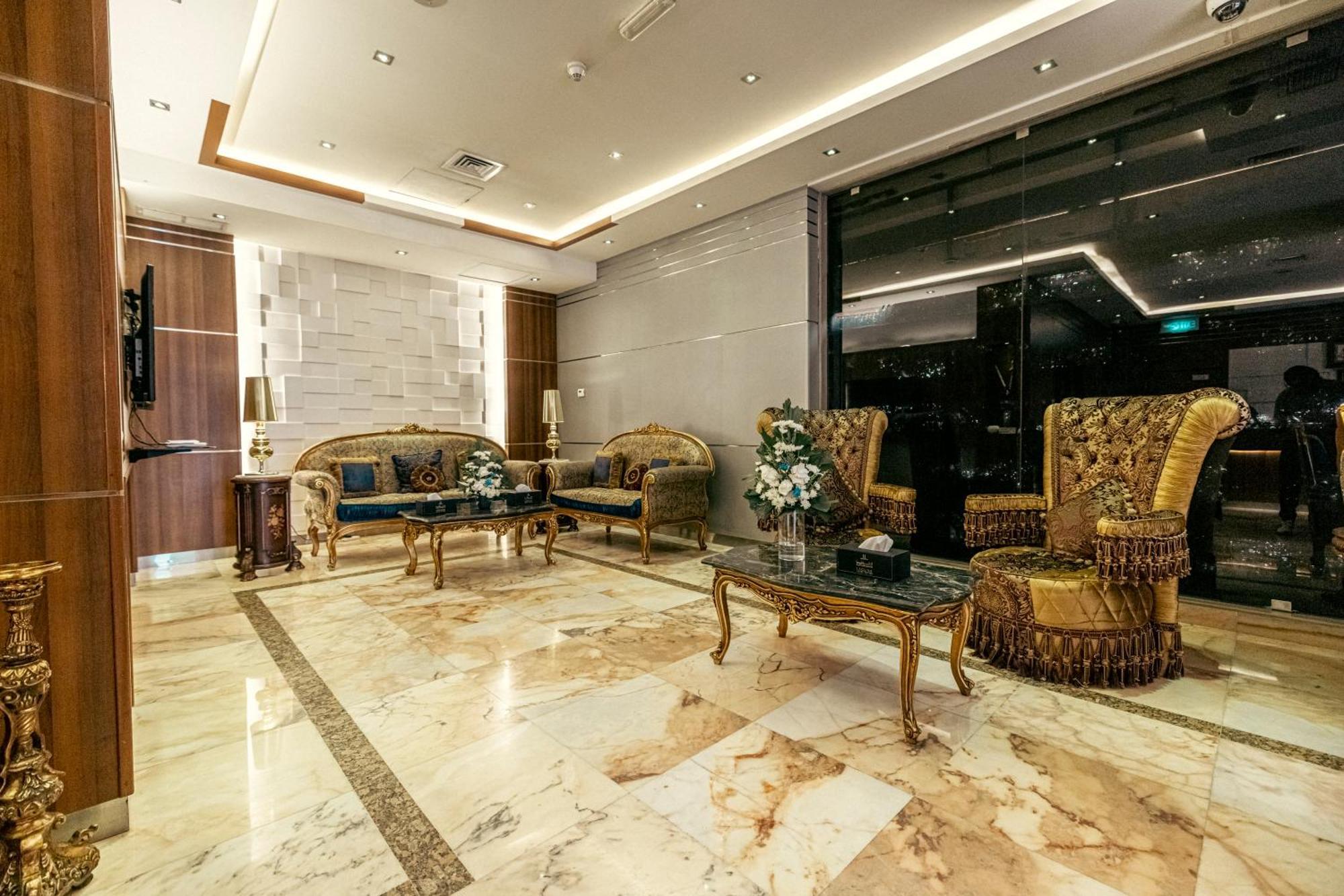 Laguna Hotel Suites Kuwait City Exteriör bild