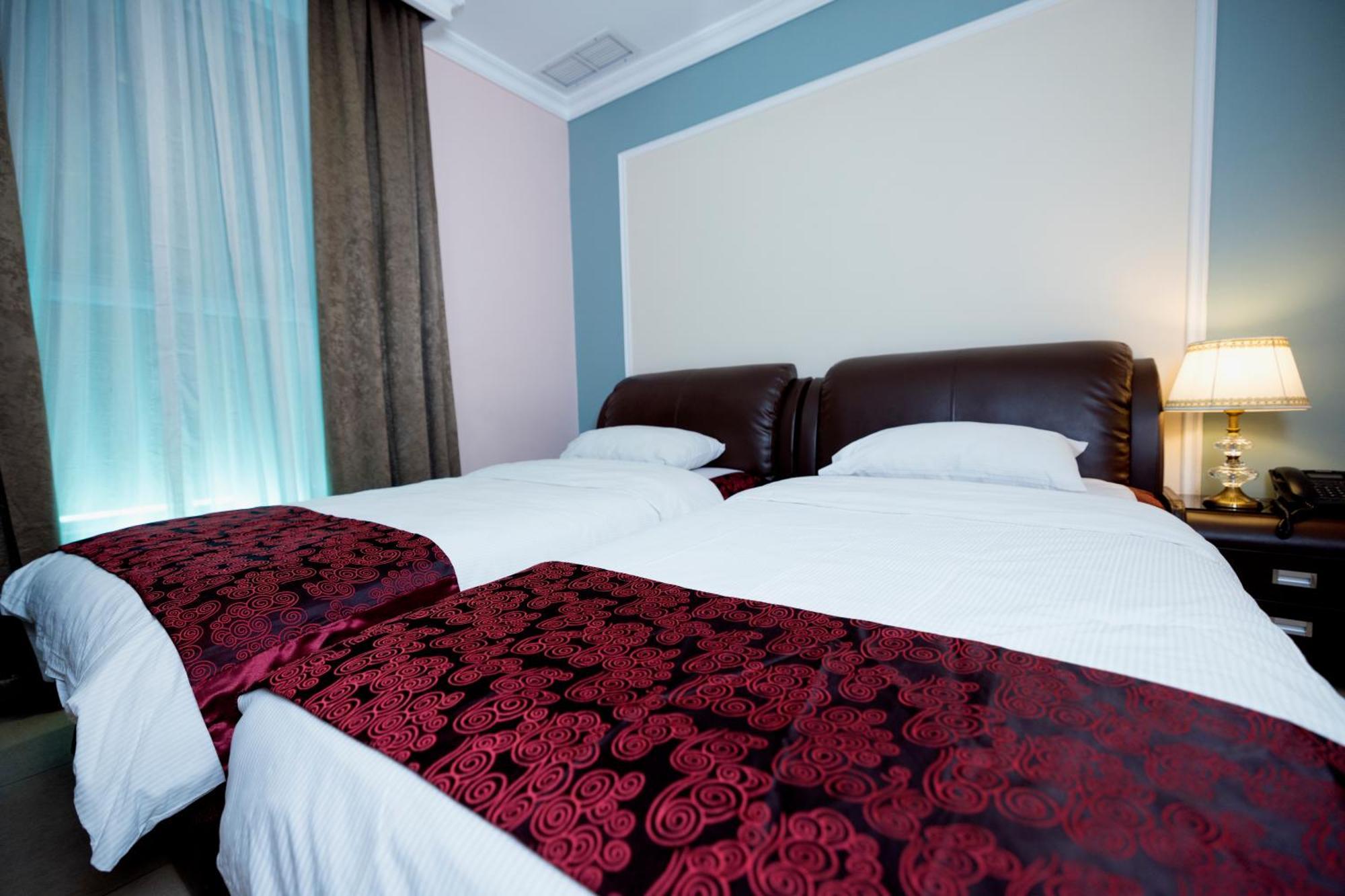 Laguna Hotel Suites Kuwait City Exteriör bild