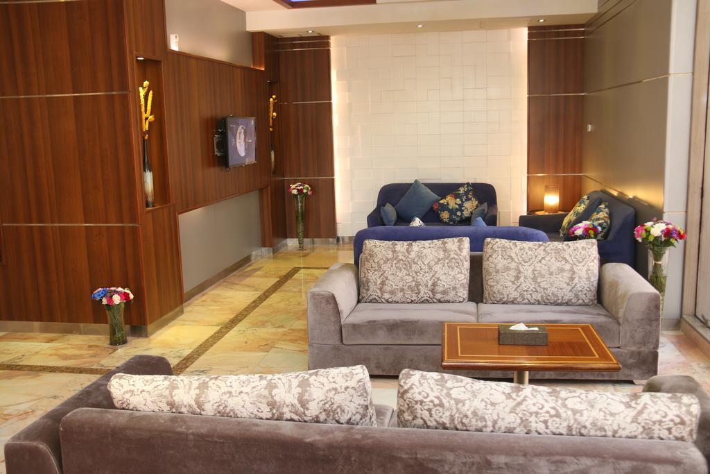 Laguna Hotel Suites Kuwait City Exteriör bild