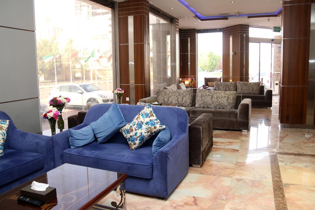 Laguna Hotel Suites Kuwait City Exteriör bild