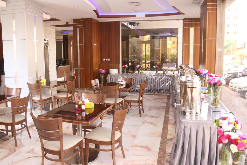Laguna Hotel Suites Kuwait City Exteriör bild