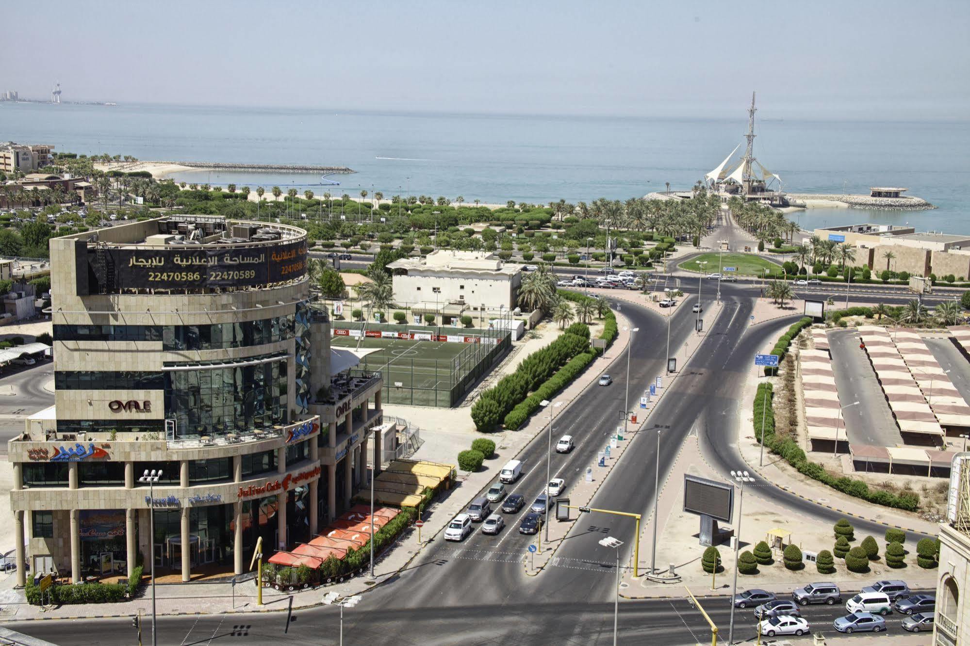 Laguna Hotel Suites Kuwait City Exteriör bild